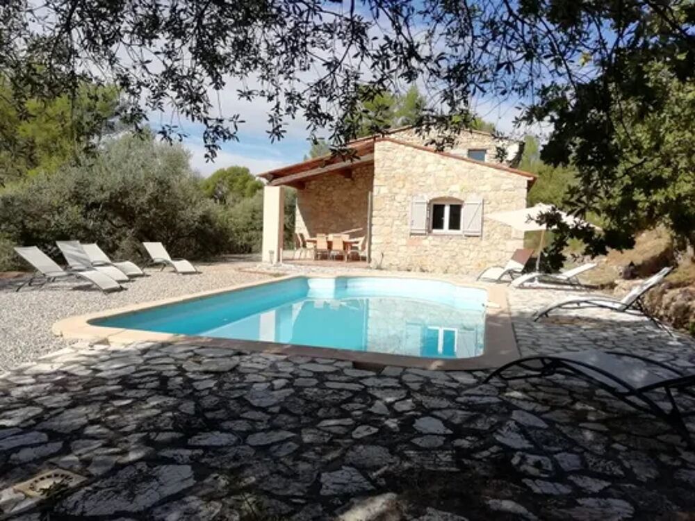   La Bastide des Costes Piscine prive - Alimentation < 2 km - Tlvision - Terrasse - place de parking en interieur Provence-Alpes-Cte d'Azur, Callas (83830)