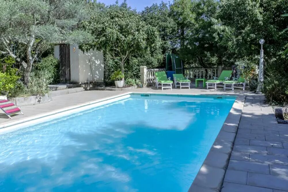   Maison pour 4 pers. avec piscine partage et terrasse  Pougnadoresse Piscine collective - Tlvision - Terrasse - place de park Languedoc-Roussillon, Pougnadoresse (30330)