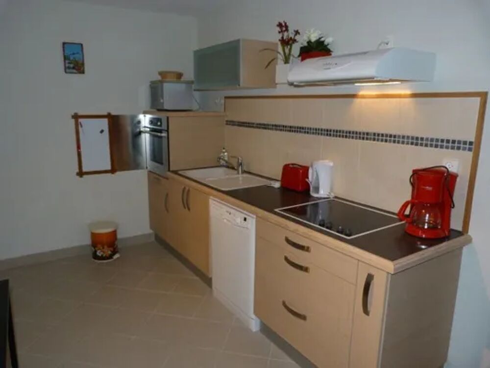   maison 5 personnes Tlvision - Lave vaisselle - Lave linge - Accs Internet - Barbecue Centre, La Bussire (45230)