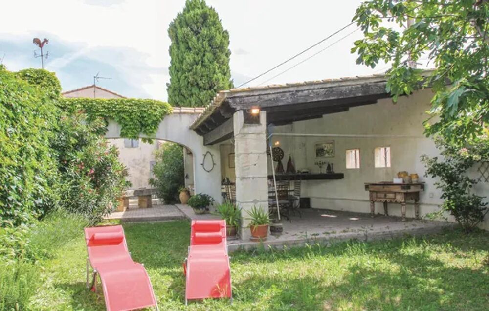   Beautiful home in Bellegarde with 2 Bedrooms and WiFi Alimentation < 300 m - Tlvision - Terrasse - place de parking en extrie Languedoc-Roussillon, Bellegarde (30127)