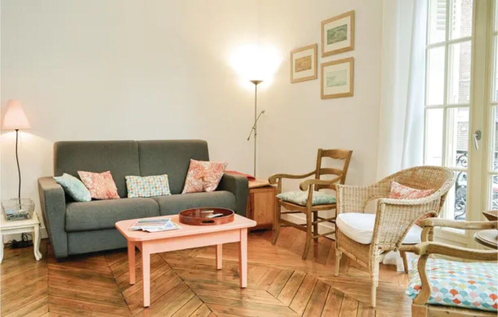  Amazing apartment in Mers-les-Bains with 2 Bedrooms and WiFi Plage < 75 m - Alimentation < 100 m - Tlvision - Lave vaisselle - Picardie, Mers-les-Bains (80350)