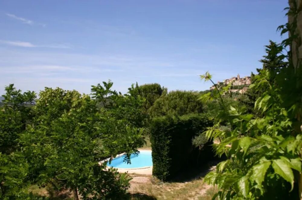   LA FAMILIALE L105 Piscine privée - Télévision - Terrasse - Vue montagne - place de parking en interieur Provence-Alpes-Côte d'Azur, Gordes (84220)