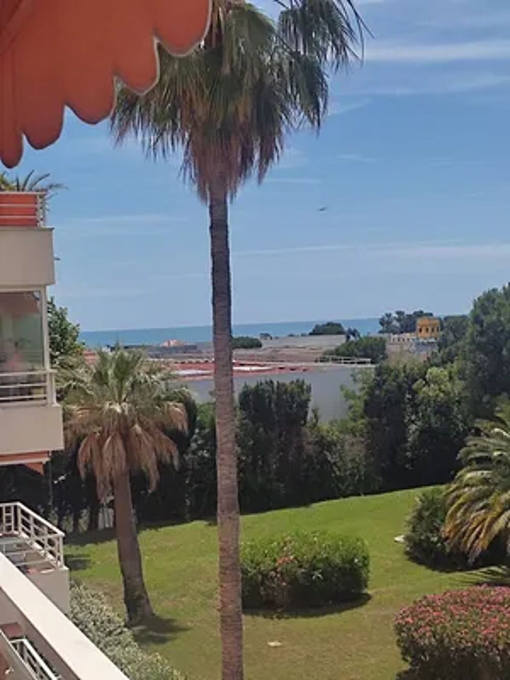   L'HERIMITAGE Appartement 2 Pices. 3 couchages. Villeneuve-Loubet Plage Plage < 1 km - place de parking en extrieur - Accs Int Provence-Alpes-Cte d'Azur, Villeneuve-Loubet (06270)