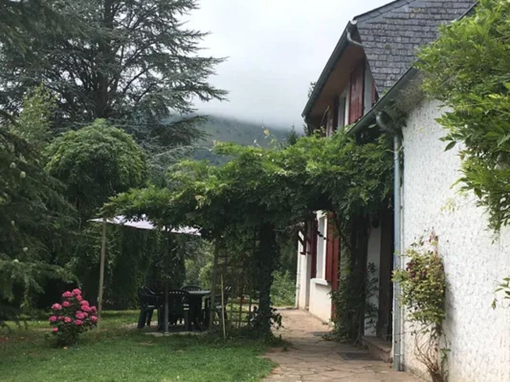   Chalet pour 8 pers. avec sauna et jacuzzi  Arrens-Marsous Bain  remous - Tlvision - Vue montagne - place de parking en extr Midi-Pyrnes, Arrens-Marsous (65400)