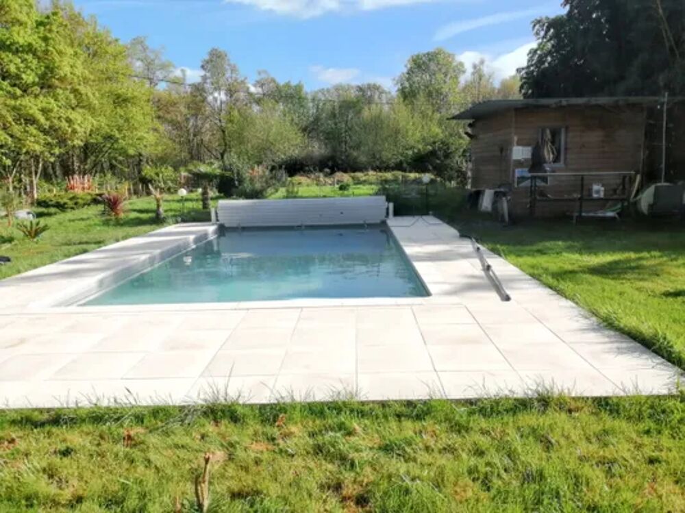   Villa pour 12 pers. avec piscine, jacuzzi et spa  Chteau-la-Vallire Piscine prive - Bain  remous - Tlvision - Terrasse - Centre, Chteau-la-Vallire (37330)