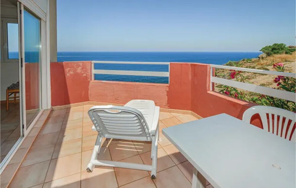   Beautiful home in Calvi with 3 Bedrooms Alimentation < 100 m - Tlvision - Terrasse - Balcon - Vue mer Corse, Calvi (20260)