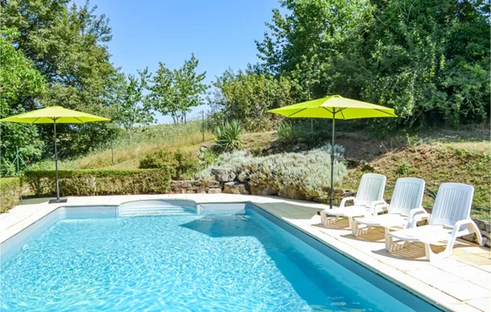   Awesome home in Mayrinhac-Lentour with 5 Bedrooms, WiFi and Outdoor swimming pool Piscine prive - Tlvision - Terrasse - place Midi-Pyrnes, Mayrinhac-Lentour (46500)