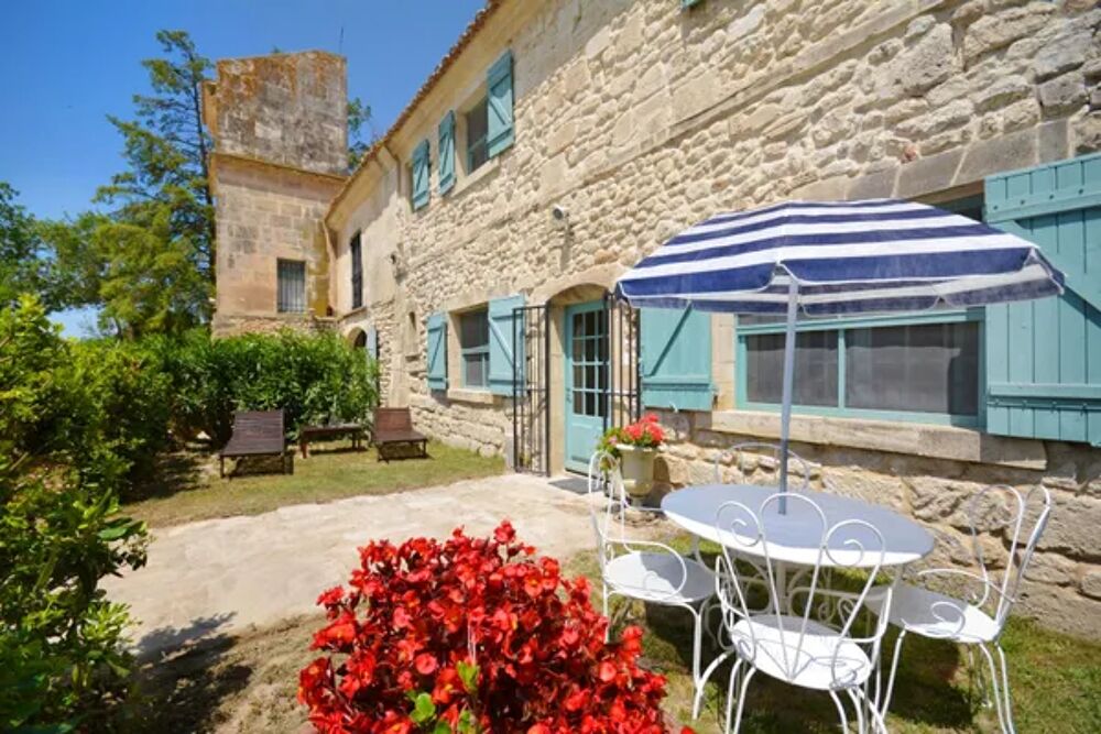   Maison pour 4 pers. avec piscine partage  Saintes-Maries-de-la-Mer Piscine collective - Tlvision - place de parking en extr Provence-Alpes-Cte d'Azur, Saintes-Maries-de-la-Mer (13460)