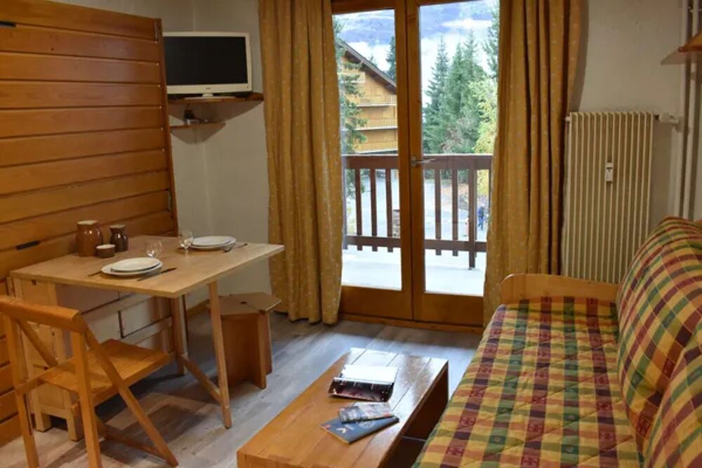   MERISIERS Appartement Studio 2 personnes MERIBEL Tlvision - Balcon - Local skis - Ascenseur Rhne-Alpes, Meribel Les Allues (73550)