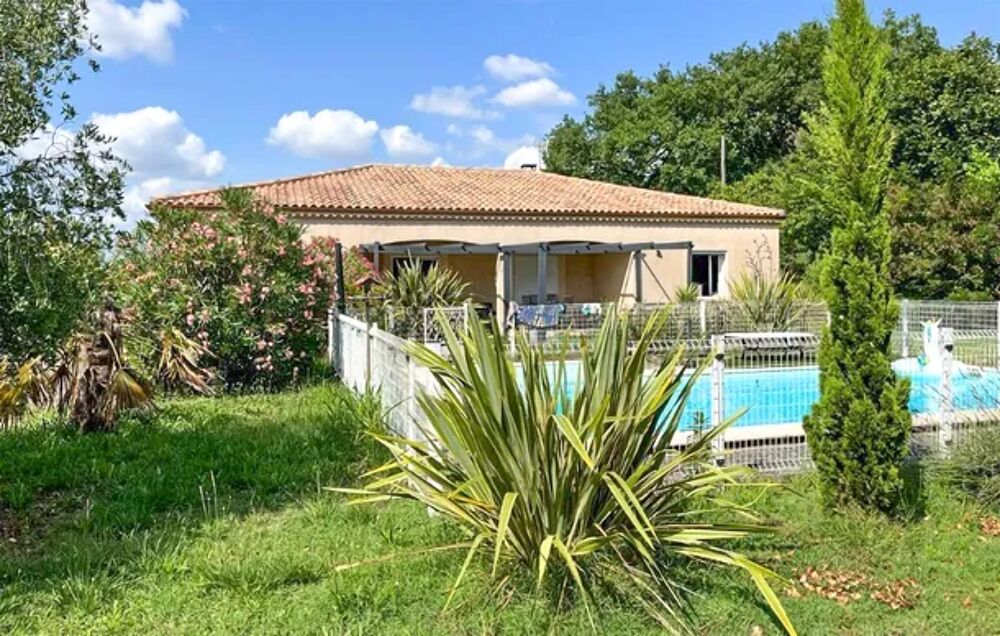   Stunning home in Beraut with Outdoor swimming pool, WiFi and 4 Bedrooms Piscine prive - Tlvision - Terrasse - place de parkin Midi-Pyrnes, Braut (32100)