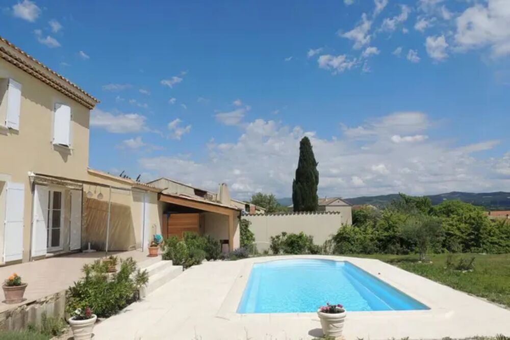   Villa pour 6 pers. avec piscine et jardin  Saint-Maurice-sur-Eygues Piscine prive - Tlvision - place de parking en extrieur Rhne-Alpes, Saint-Maurice-sur-Eygues (26110)