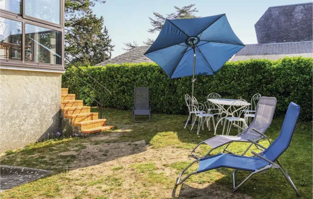   Nice home in Hauteville-sur-Mer with 3 Bedrooms and WiFi Plage < 120 m - Alimentation < 350 m - Tlvision - Terrasse - Balcon Basse-Normandie, Hauteville-sur-Mer (50590)