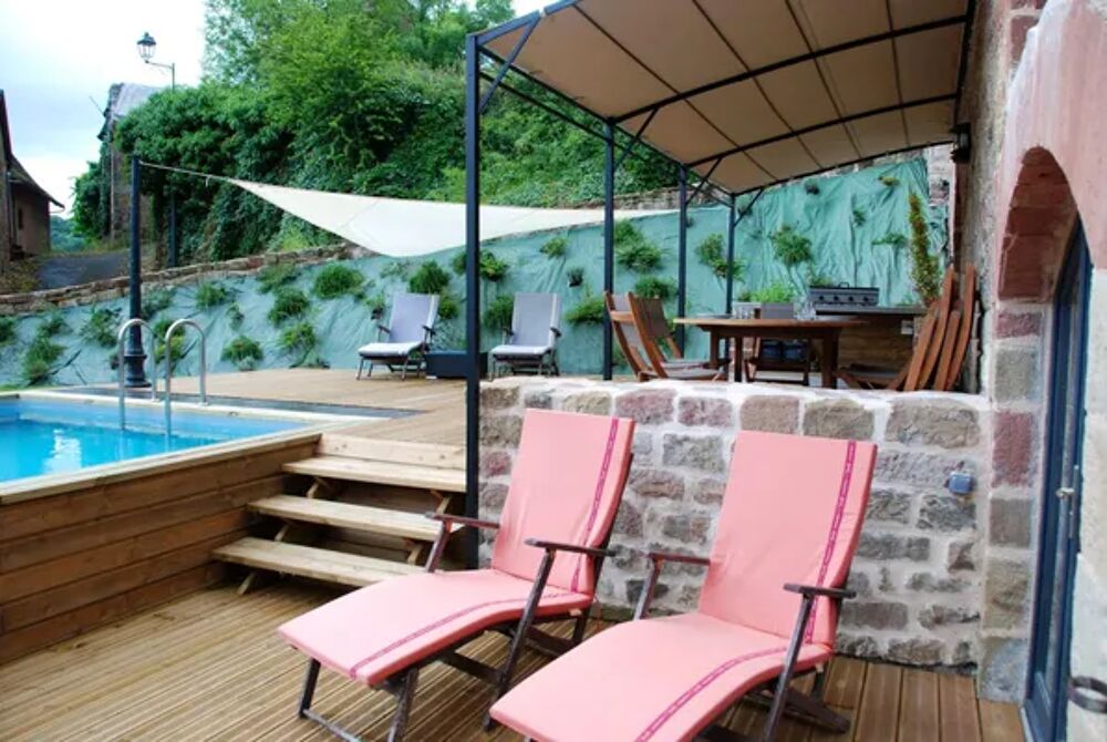   Grande villa pour 9 pers. avec piscine et terrasse  Noailhac Piscine prive - Tlvision - Terrasse - place de parking en extr Limousin, Noailhac (19500)