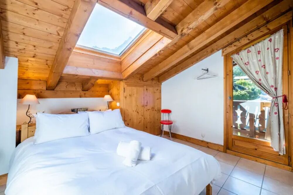  Glacier Les Amethystes appartement de 3 chambres a Les Houches ideal pour les familles Tlvision - Balcon - place de parking en Rhne-Alpes, Les Houches (74310)
