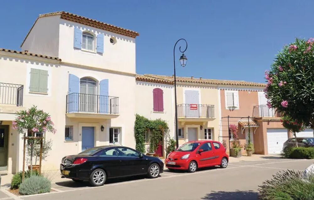   Awesome home in Aigues-Mortes with 3 Bedrooms and WiFi Plage < 8 km - Alimentation < 1 km - Tlvision - Terrasse - Vue mer Languedoc-Roussillon, Aigues-Mortes (30220)