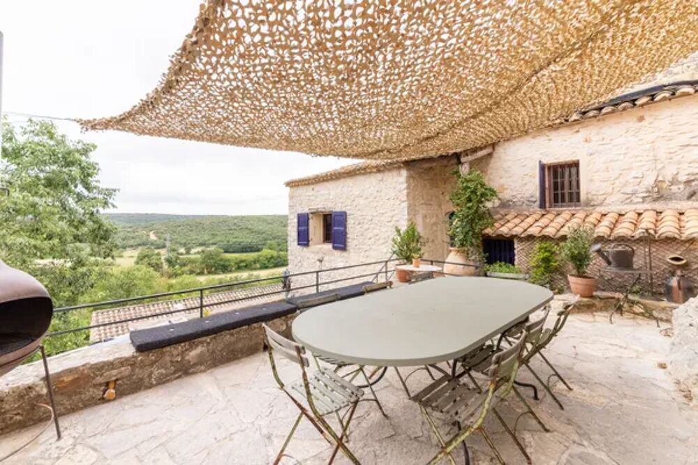   Oppida - Charmante maison en pierre avec piscine Piscine collective - Piscine prive - Tlvision - Terrasse - Lave vaisselle Languedoc-Roussillon, Lussan (30580)