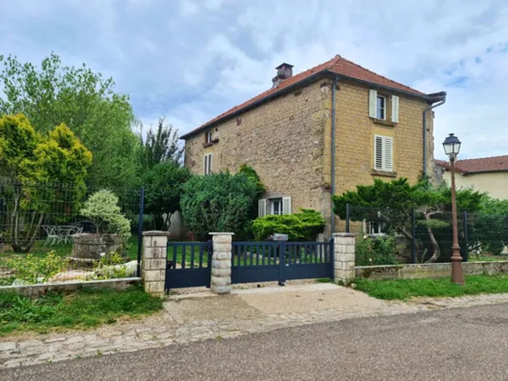   Maison exceptionnelle pour 7 pers. avec jardin et terrasse  Velorcey Tlvision - Terrasse - place de parking en extrieur - La Franche-Comt, Velorcey (70300)