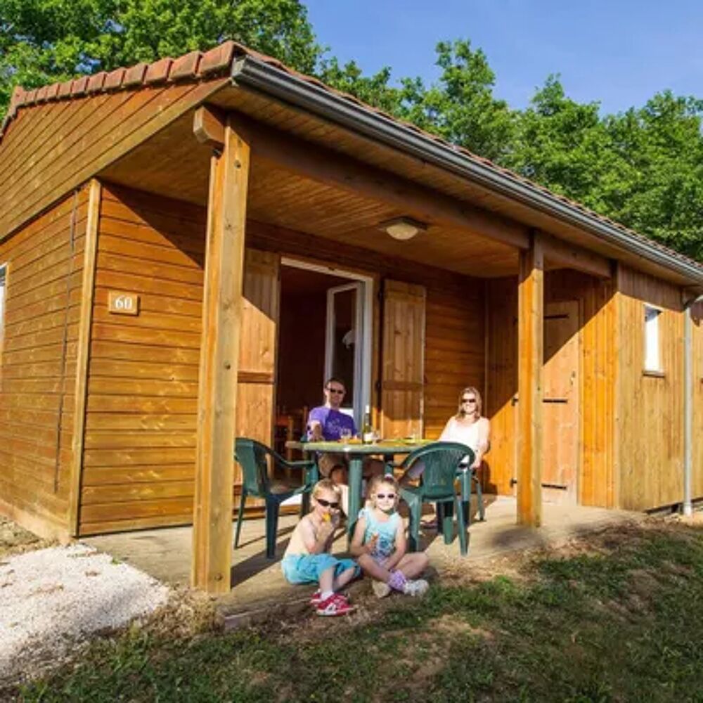   Les Chalets de la Vingeanne - Chalet standard 39m - 2 chambres / terrasse couverte Piscine collective - Accs Internet - Jeux j Champagne-Ardenne, Longeau-Percey (52250)