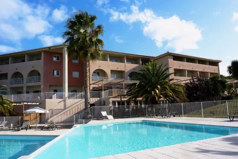   Studio St-Florent residence piscine Terrasse - place de parking en extrieur - Lit bb Corse, Saint-Florent (20217)