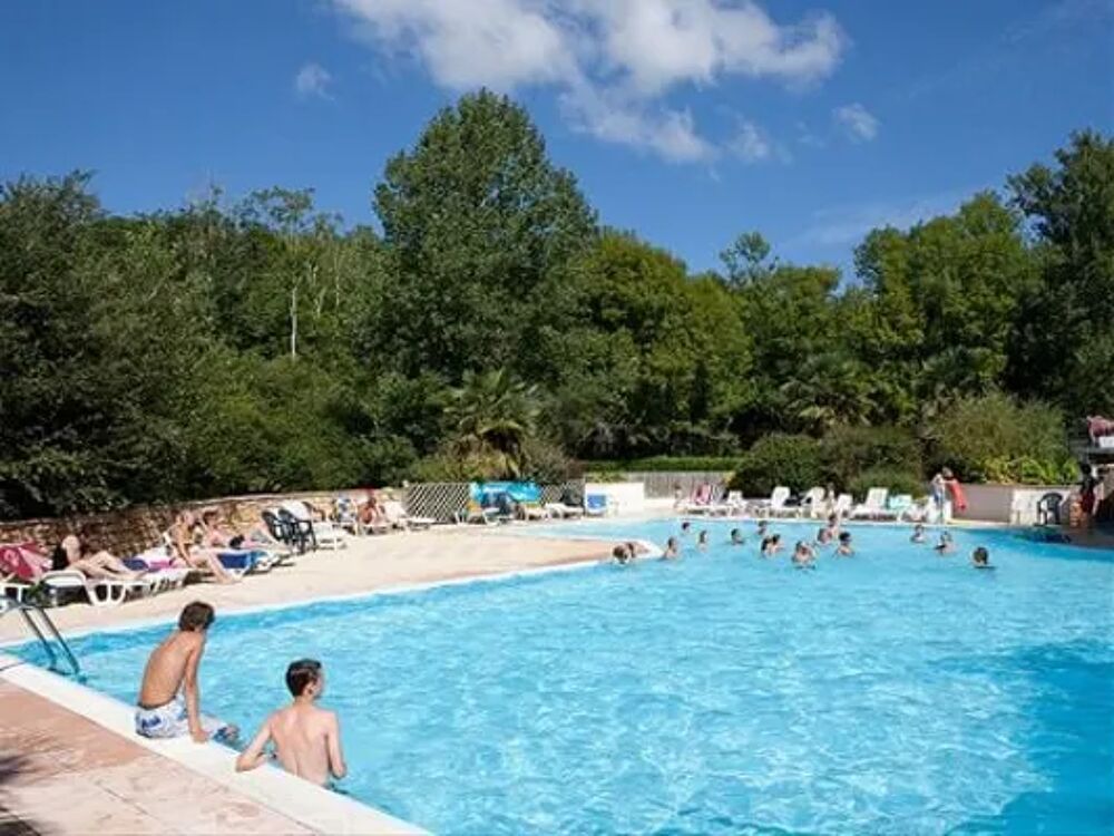   Camping Aqua Viva - Classic XL 2 Ch. 4/6 Pers. Terrasse Couverte (MAX 4 adultes + 2 enfants) Piscine collective - Terrasse - Sal Aquitaine, Carsac-Aillac (24200)