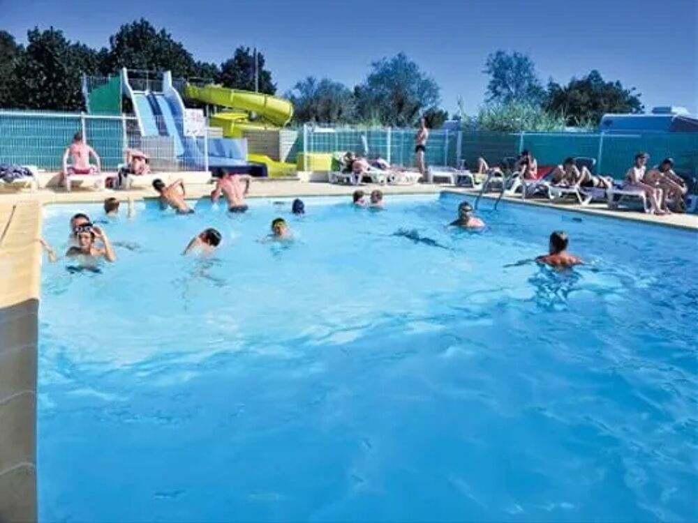   Camping Aqua 3 Masses - Trianon 2 chambres 25m Piscine couverte - Plage < 2 km - Terrasse - place de parking en extrieur - Acc Poitou-Charentes, Saint-Pierre-d'Olron (17310)