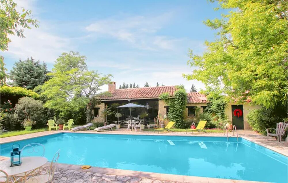   Amazing home in Carpentras with WiFi, Private swimming pool and 1 Bedrooms Piscine prive - Alimentation < 2.5 km - Tlvision - Provence-Alpes-Cte d'Azur, Carpentras (84200)