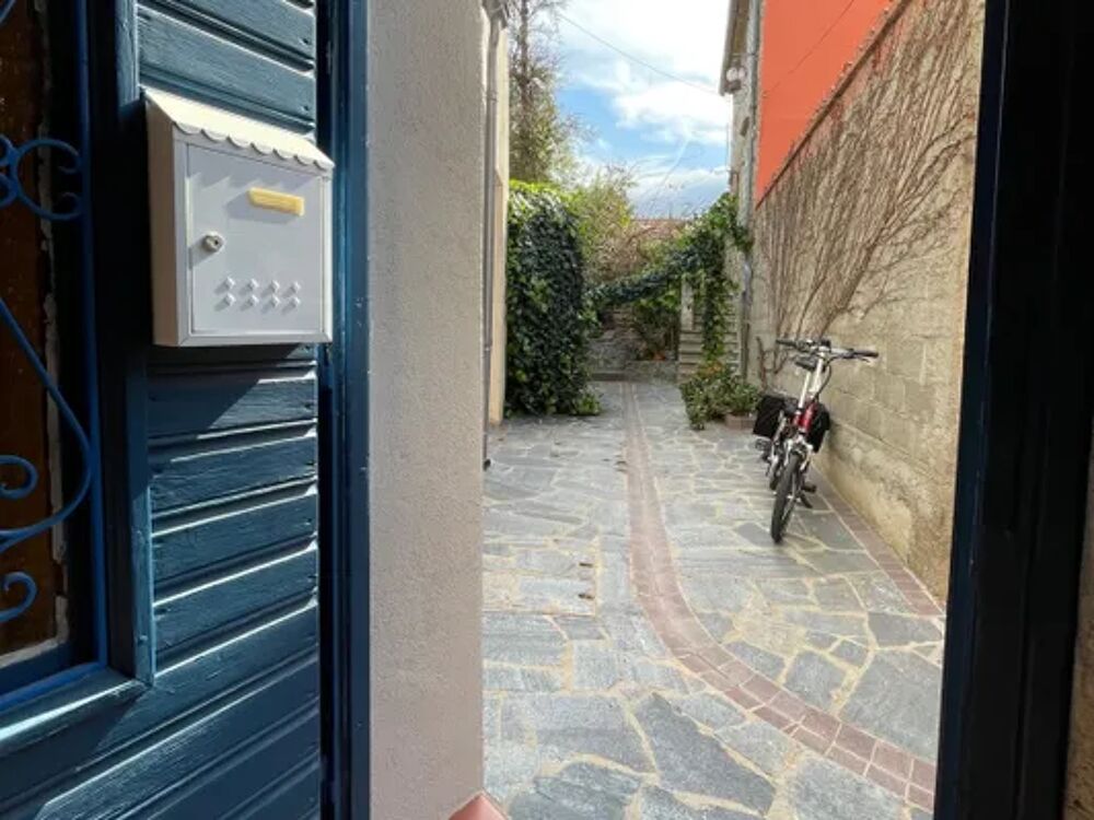   appartement 4 personnes Tlvision - Table et chaises de jardin Languedoc-Roussillon, Collioure (66190)