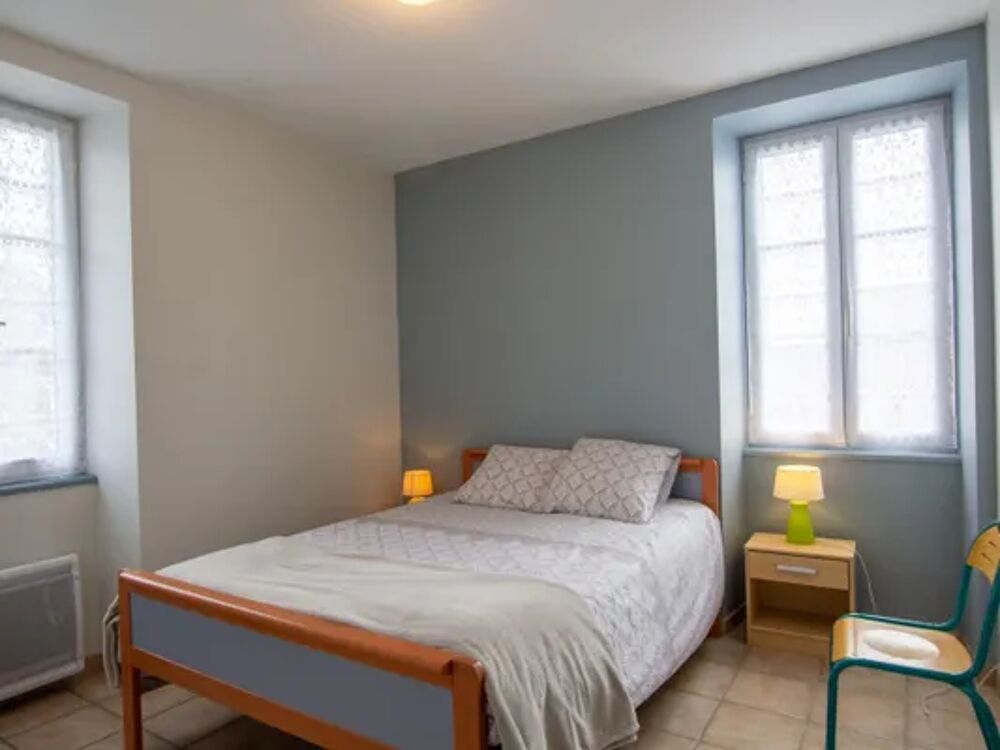   appartement 5 personnes Tlvision - Terrasse - place de parking en extrieur - Lave vaisselle - Lave linge Aquitaine, Saint-Mesmin (24270)
