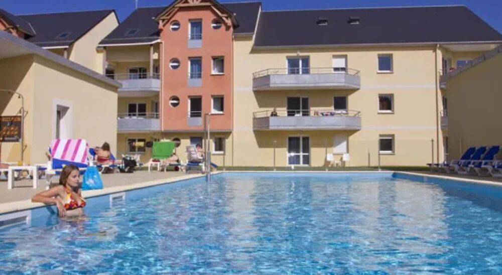   Adonis Rsidence des Isles de Sola - Appartement 2p4 avec Balcon ou Terrasse Piscine collective - Sauna - Centre ville < 200 m - Basse-Normandie, Grandcamp-Maisy (14450)