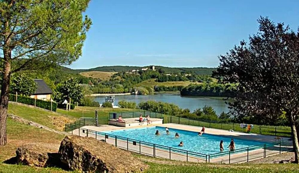   Flower Camping du Lac du Causse - Chalet Confort 26m (2 chambres) + terrasse couverte 6m Piscine collective - Tlvision - Ter Limousin, Lissac-sur-Couze (19600)