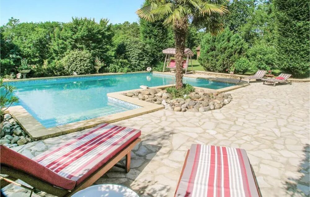   Nice home in Fleurac with 3 Bedrooms, Outdoor swimming pool and Swimming pool Piscine prive - Alimentation < 1 km - Tlvision Aquitaine, Fleurac (24580)