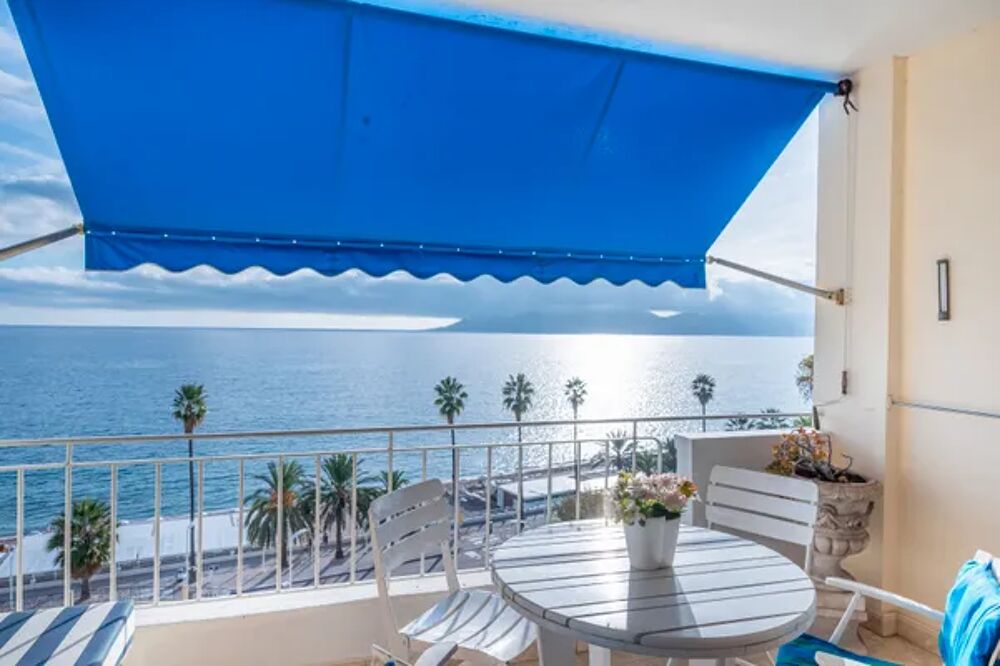    100 m de la plage ! Appartement pour 4 pers. avec balcon  Cannes Plage < 100 m - Tlvision - Balcon - Vue mer - place de par Provence-Alpes-Cte d'Azur, Cannes La Bocca (06150)