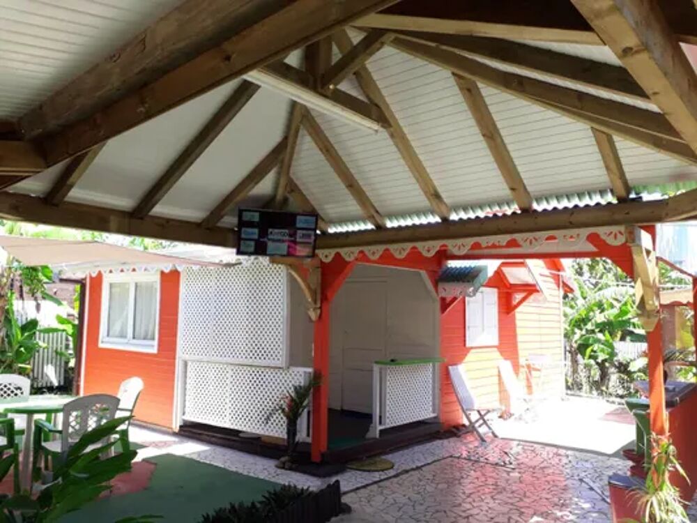   Joli bungalow pour 6 pers. avec piscine et jardin  Trois-Rivires Piscine prive - Tlvision - Terrasse - Vue montagne - place DOM-TOM, Trois-Rivires (97114)