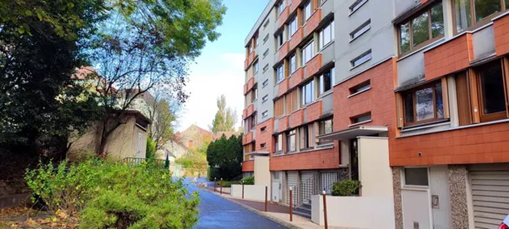   Superbe appartement pour 4 pers. avec balcon  Massy Tlvision - Balcon - place de parking en extrieur - Lave linge - Accs In le-de-France, Massy (91300)