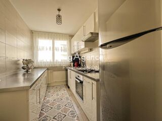  Appartement � vendre 5 pi�ces 86 m�