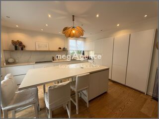  Maison à vendre 7 pièces 181 m²