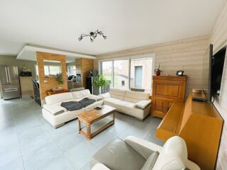  Maison  vendre 6 pices 126 m
