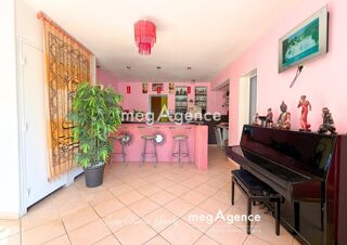  Maison à vendre 6 pièces 182 m²
