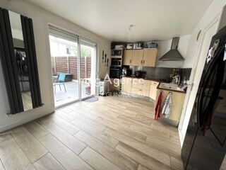  Maison  vendre 5 pices 109 m