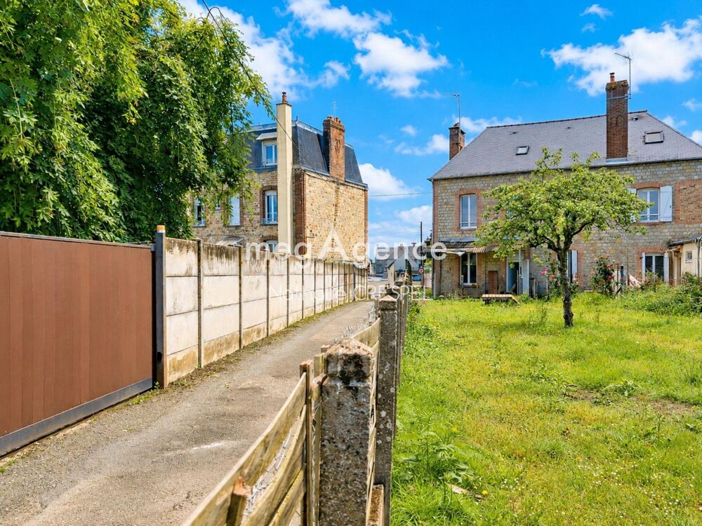 Vente Maison Maison de ville avec terrain clos de 833 m² – Couterne (Rives d'Andaines) Rives d'andaine