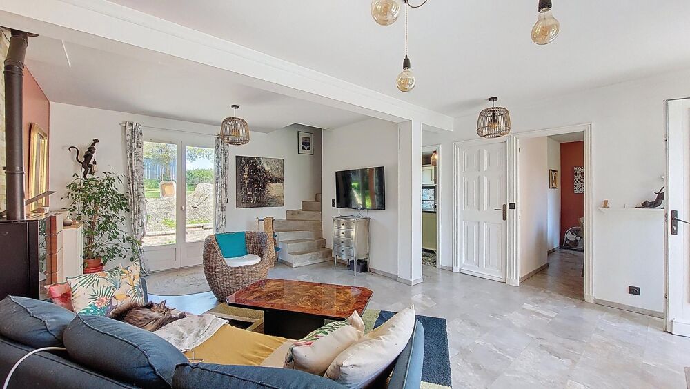Vente Maison Maison 3 chambres sur sous sol et bâtiment ancien. Beau jardin 2500 m² Genneville