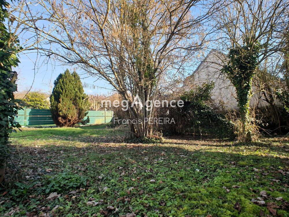 Vente Terrain Bel emplacement au cœur du village Guitrancourt