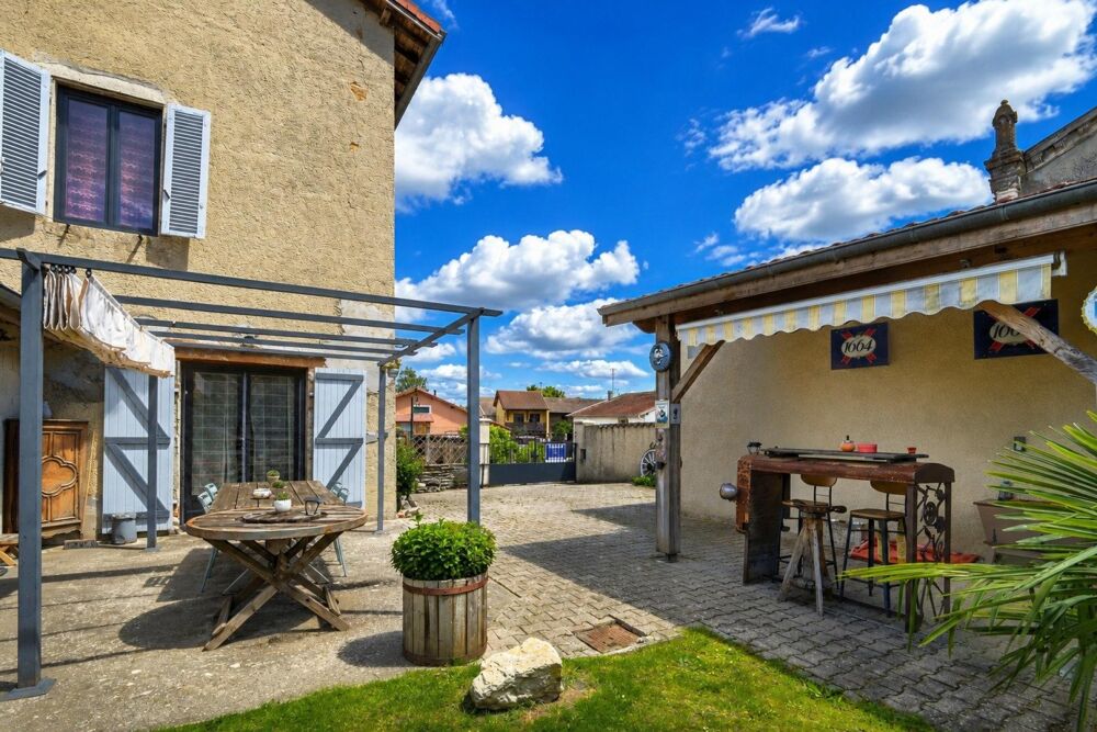 Maison 5 pièces 137 m² · à Bressolles · 137 m² · 335 000 €