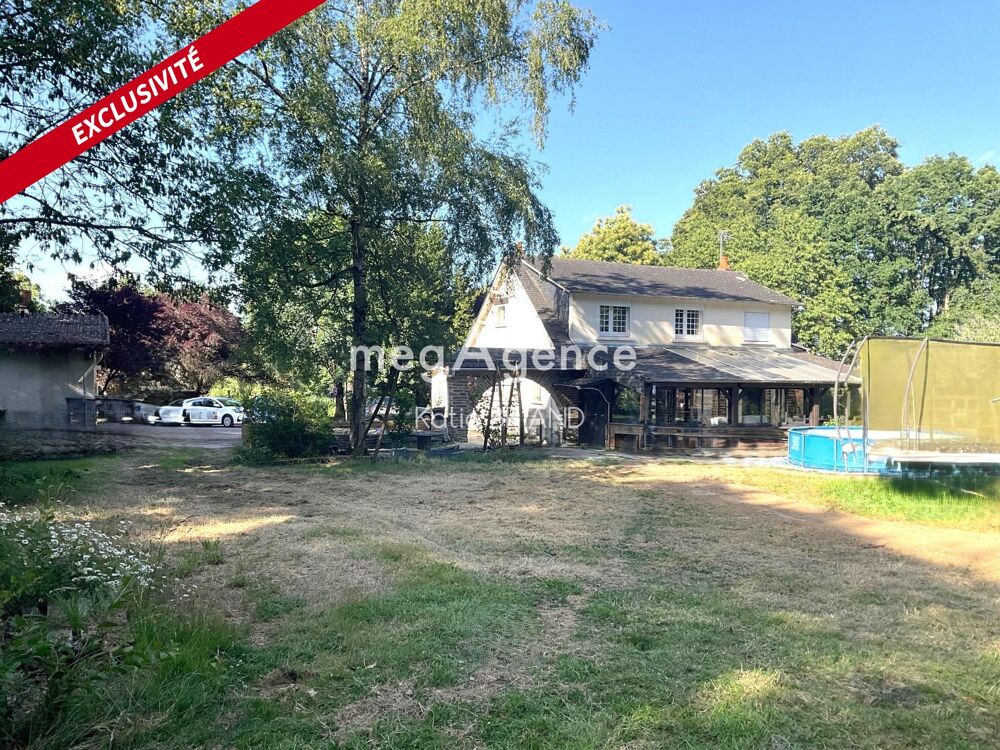 Vente Maison Maison avec quatre chambres et plan d'eau Loiron-ruille