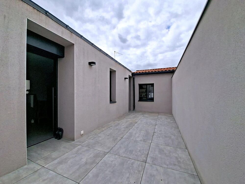 Vente Maison Maison rénovée avec terrasse, sous-sol et garage – Quartier Sacré-Cœur à Cholet Cholet