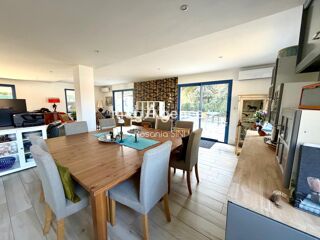  Maison à vendre 7 pièces 223 m²