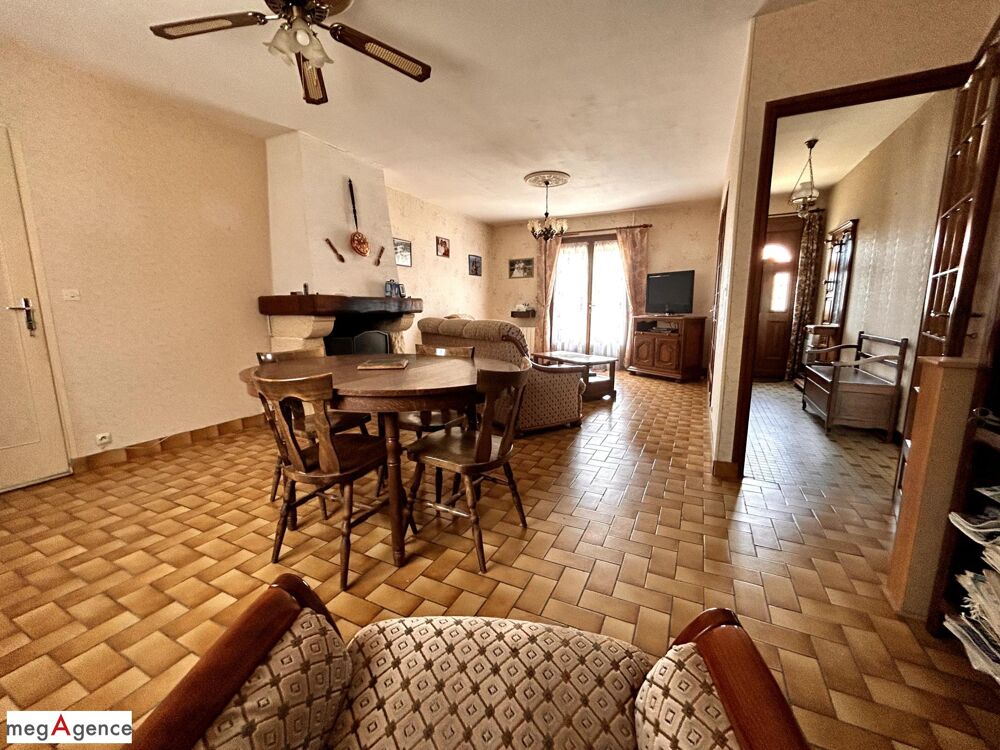 Maison de plain-pied - 4 chambres - garage -
