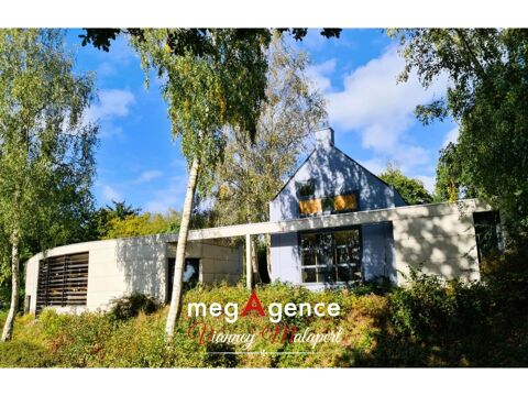   Maison d'architecte avec bureau ind�pendant - (22100) Saint Samson sur Rance Maison - 8 pi�ce(s) - 247 m�