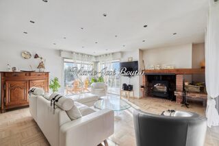  Maison � vendre 7 pi�ces 215 m�