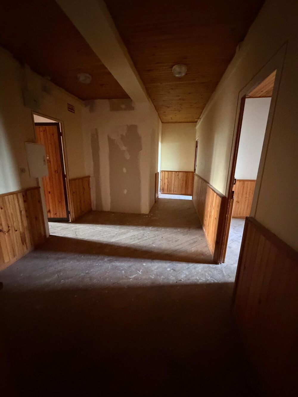 Vente Appartement APPARTEMENT A RÉNOVER 136m2 - Cuzieu - 1000m2 de Terrain Cuzieu